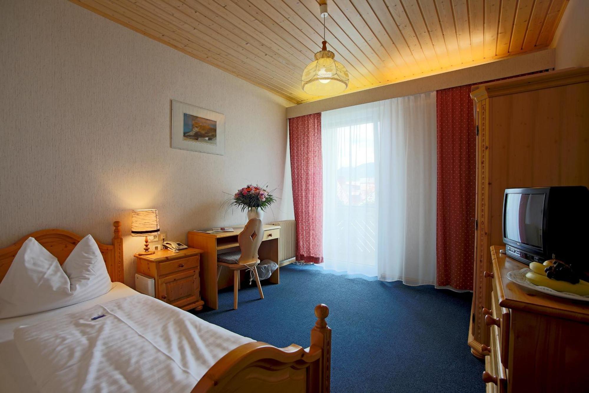 Aktivhotel Weisser Hirsch Mariazell Exteriör bild