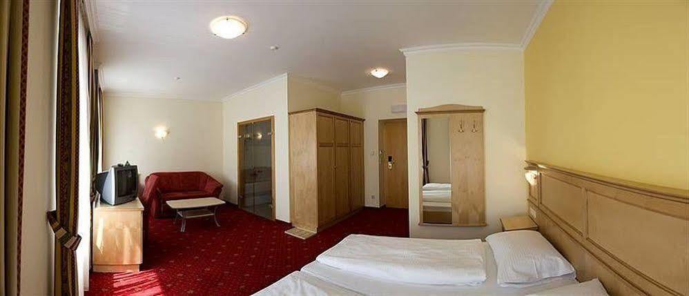 Aktivhotel Weisser Hirsch Mariazell Exteriör bild
